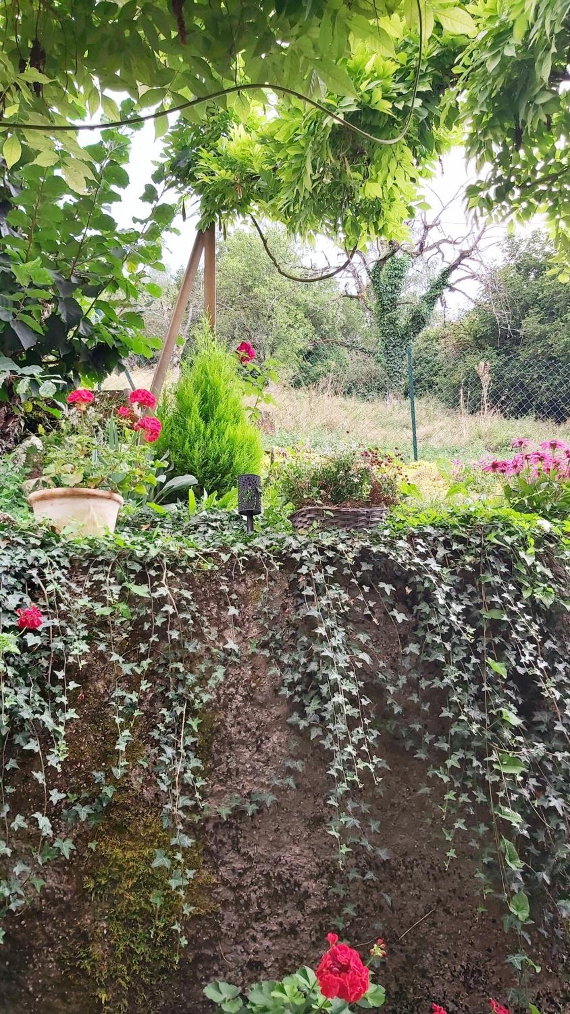 Herbes Et Collines Winkel Kültér fotó